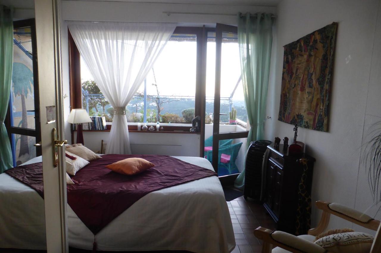 קבלייר-סור-מר Nouveau ! Chambre D'Hote Insolite Privee " Coeurs De Pirates A Bali En Provence" Spa Sauna Massages Dans Cadre Exotique D'Amenagements Exterieurs D'Exception Ete Comme Hiver Bienvenue !!! מראה חיצוני תמונה