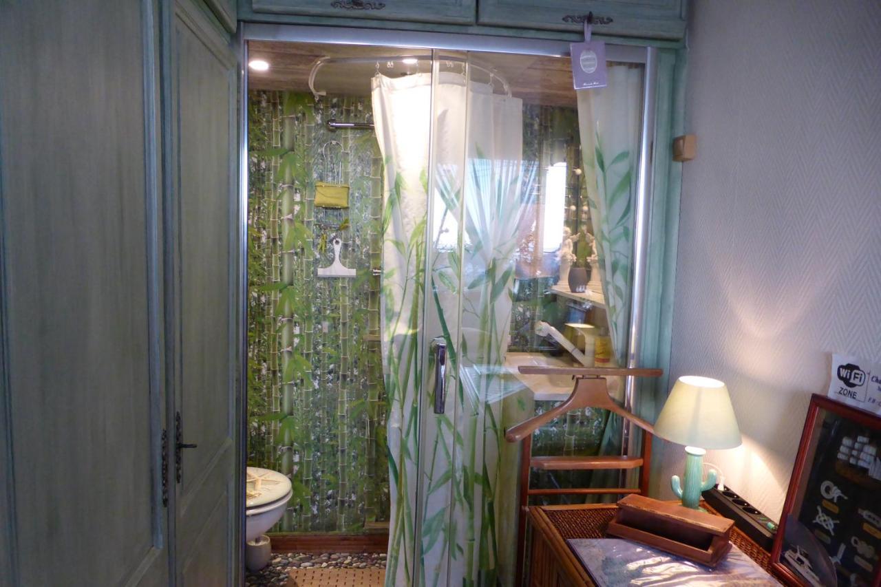 קבלייר-סור-מר Nouveau ! Chambre D'Hote Insolite Privee " Coeurs De Pirates A Bali En Provence" Spa Sauna Massages Dans Cadre Exotique D'Amenagements Exterieurs D'Exception Ete Comme Hiver Bienvenue !!! מראה חיצוני תמונה